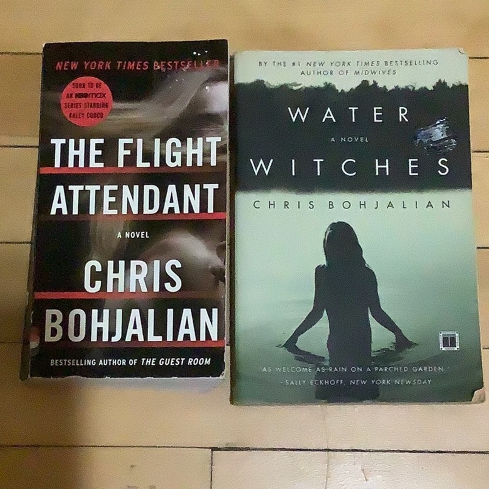 🏖2 Sets of Books for $13🏖 GUC Paperback Books